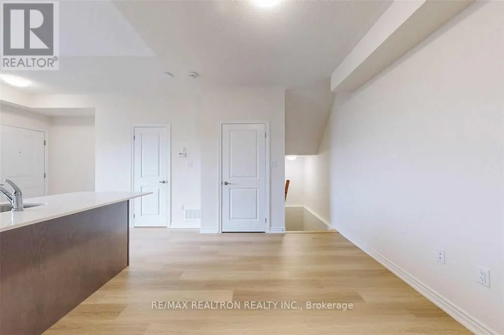 19 - 480 BERESFORD PATH