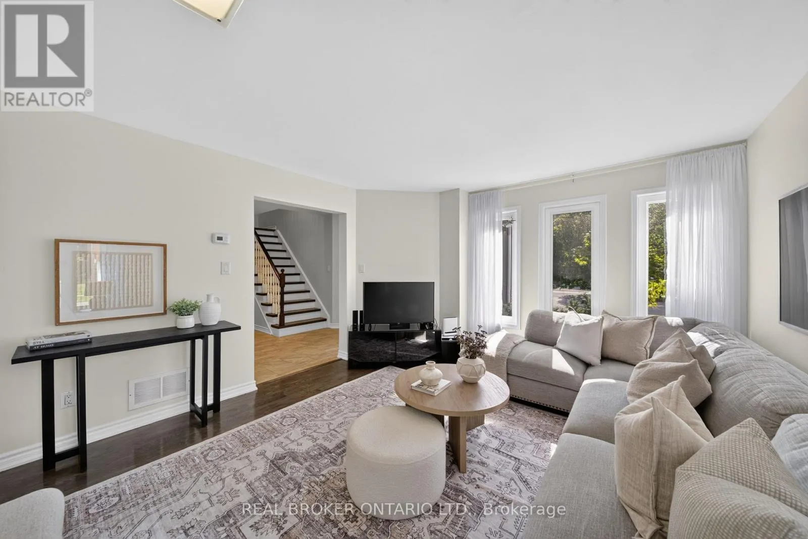 63 ERIC CLARKE DRIVE
