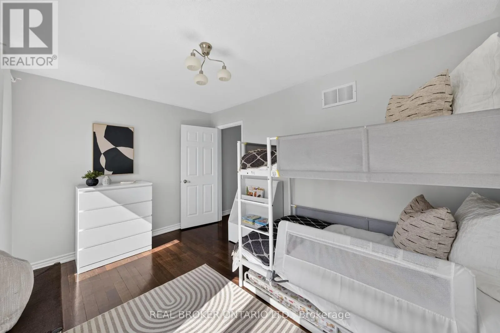 63 ERIC CLARKE DRIVE