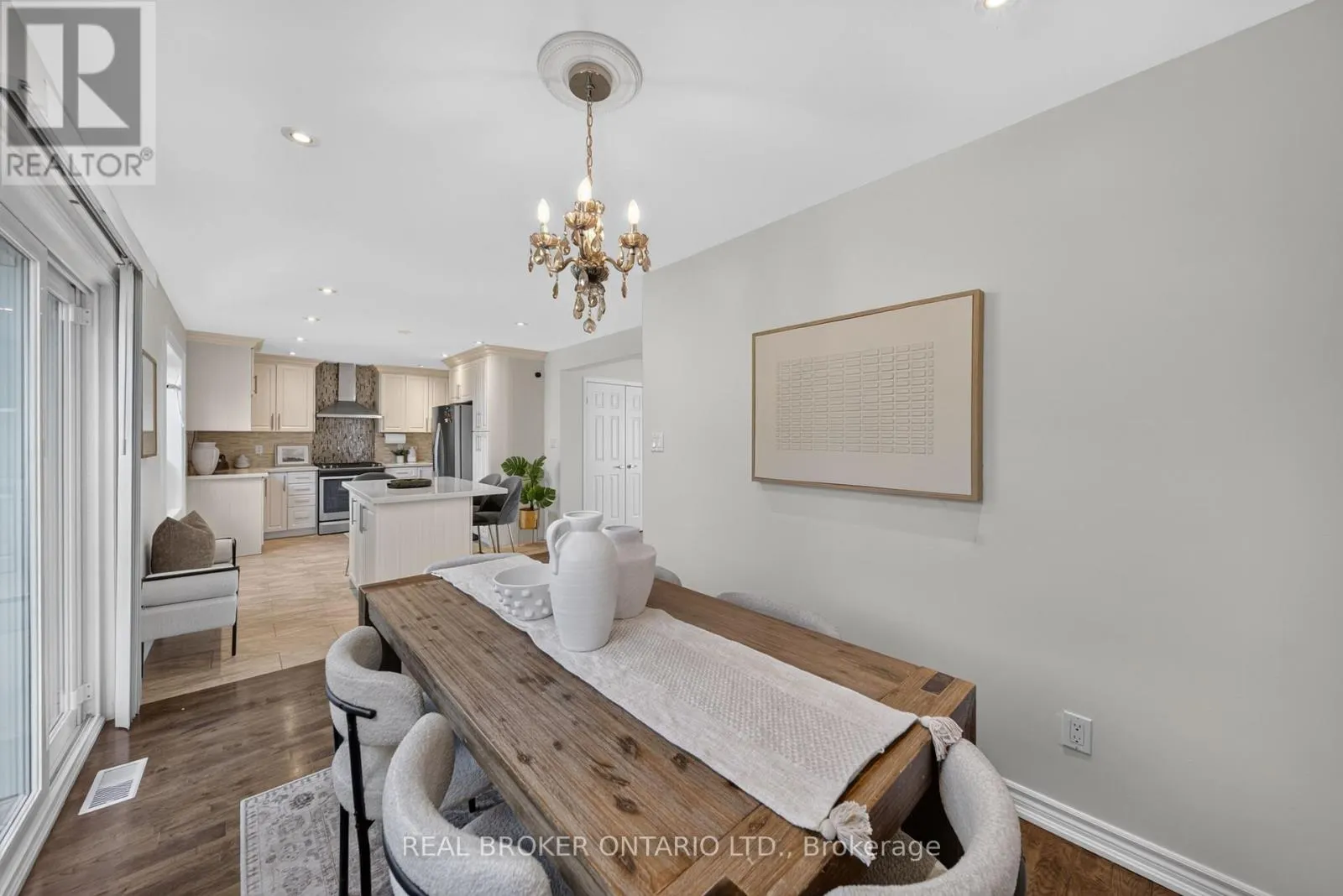 63 ERIC CLARKE DRIVE