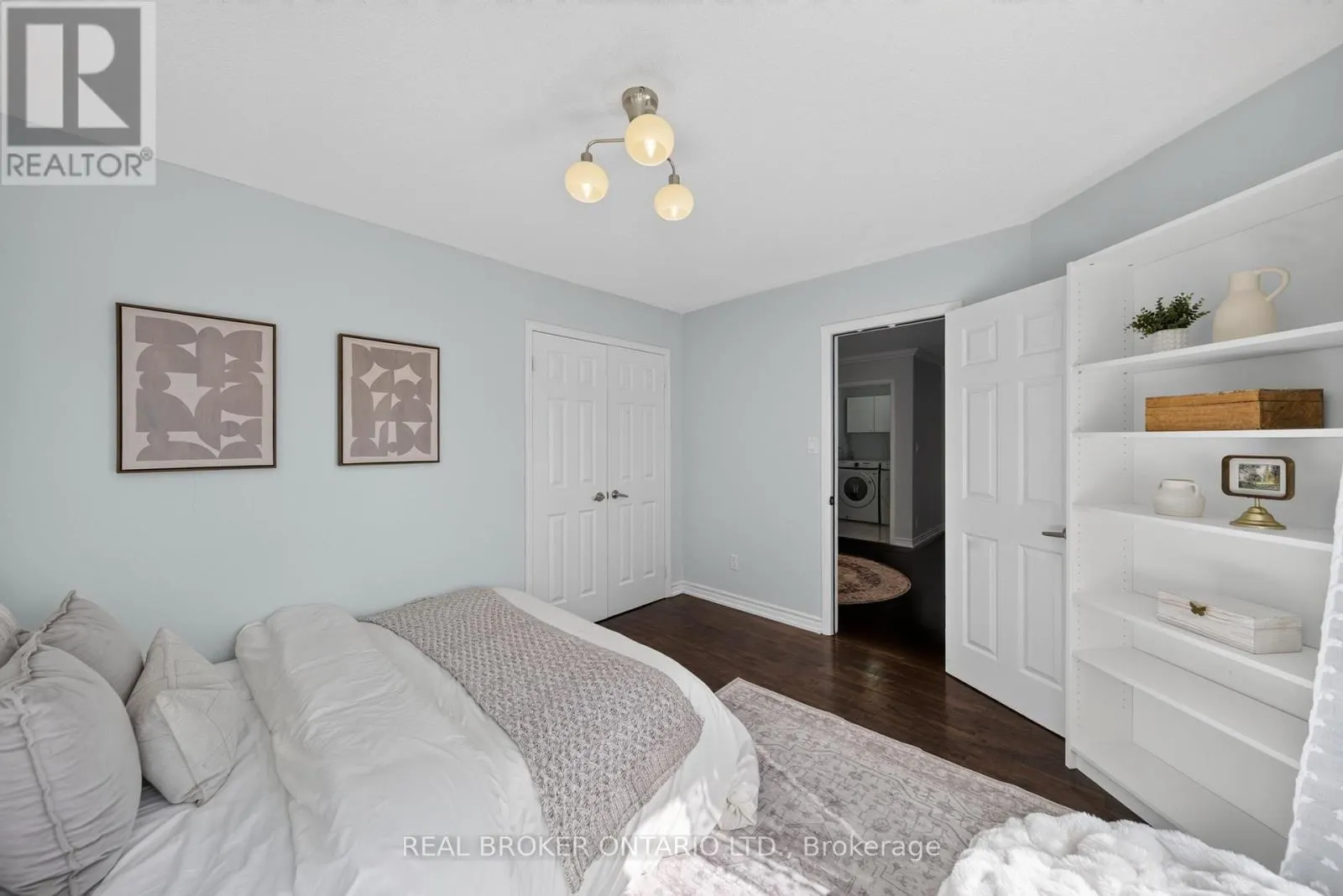 63 ERIC CLARKE DRIVE