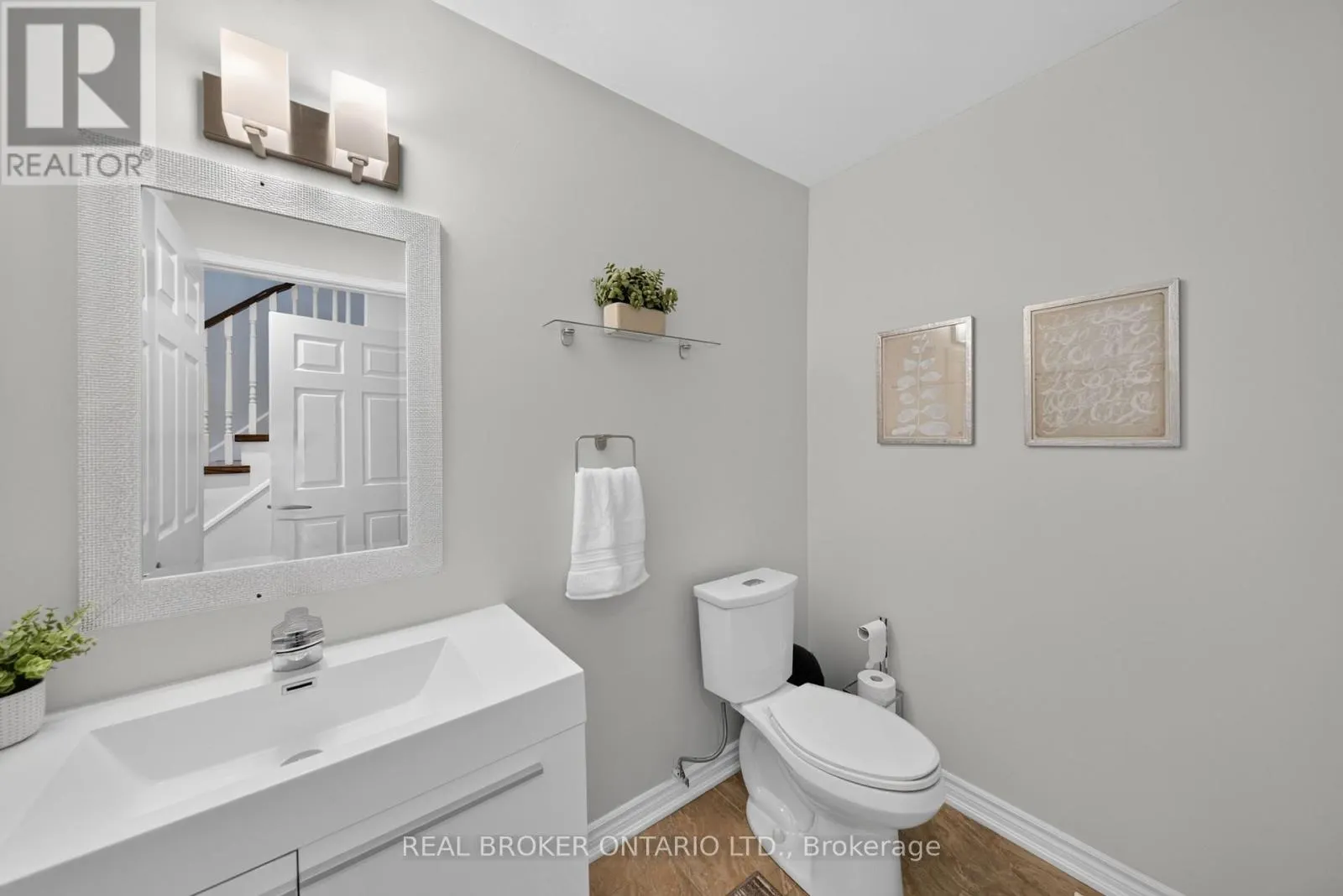 63 ERIC CLARKE DRIVE