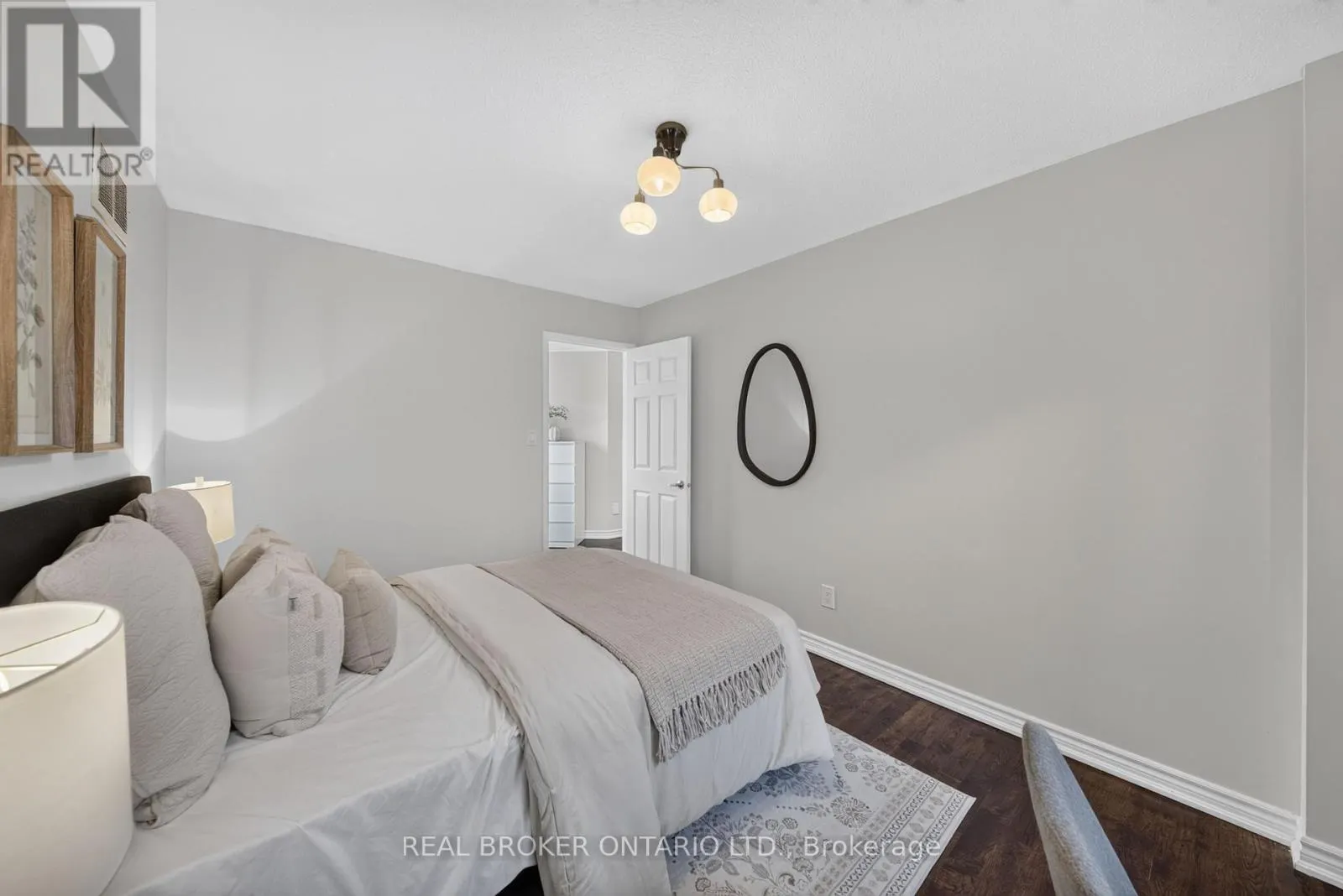 63 ERIC CLARKE DRIVE