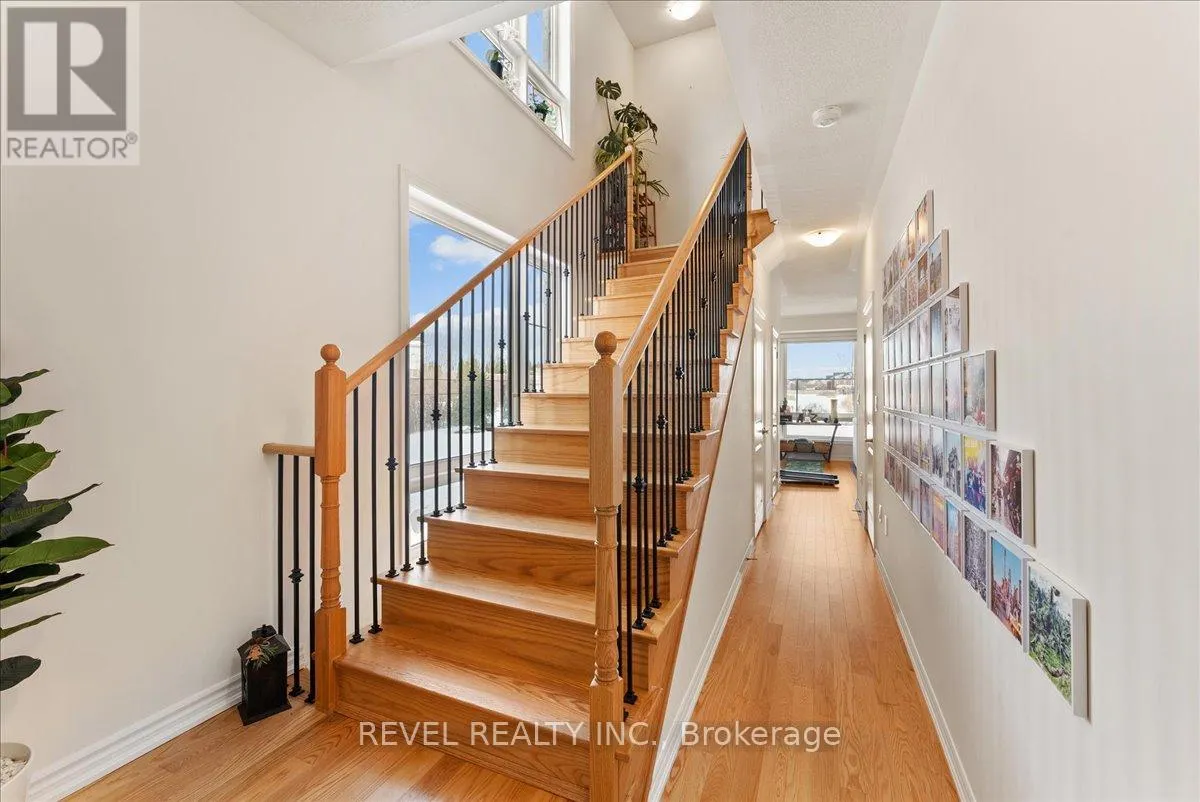 25 LAKE TRAIL WAY