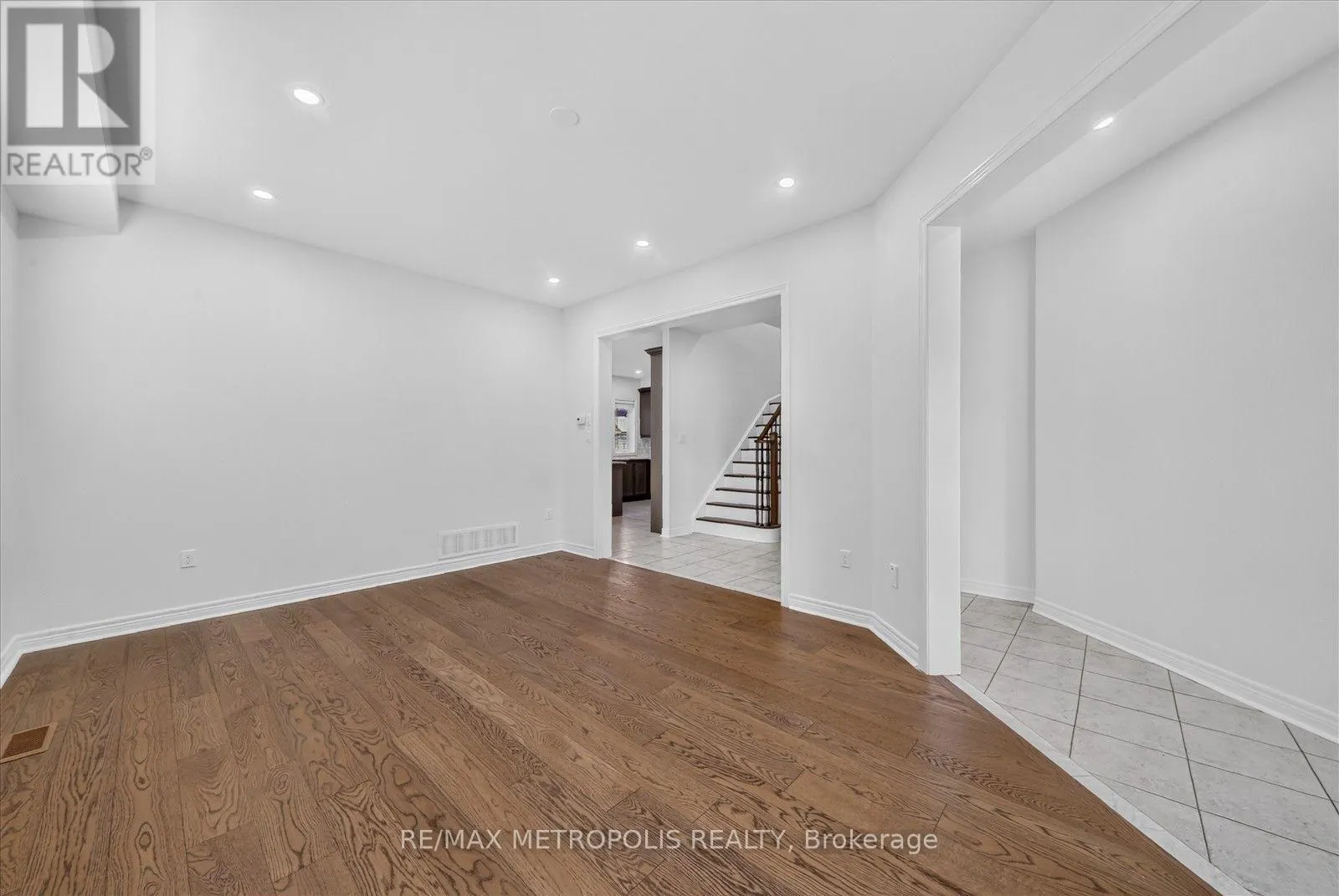 749 BLACK CHERRY DRIVE
