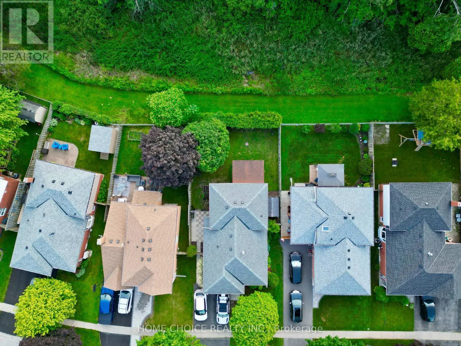 34 GOLDPINE AVENUE