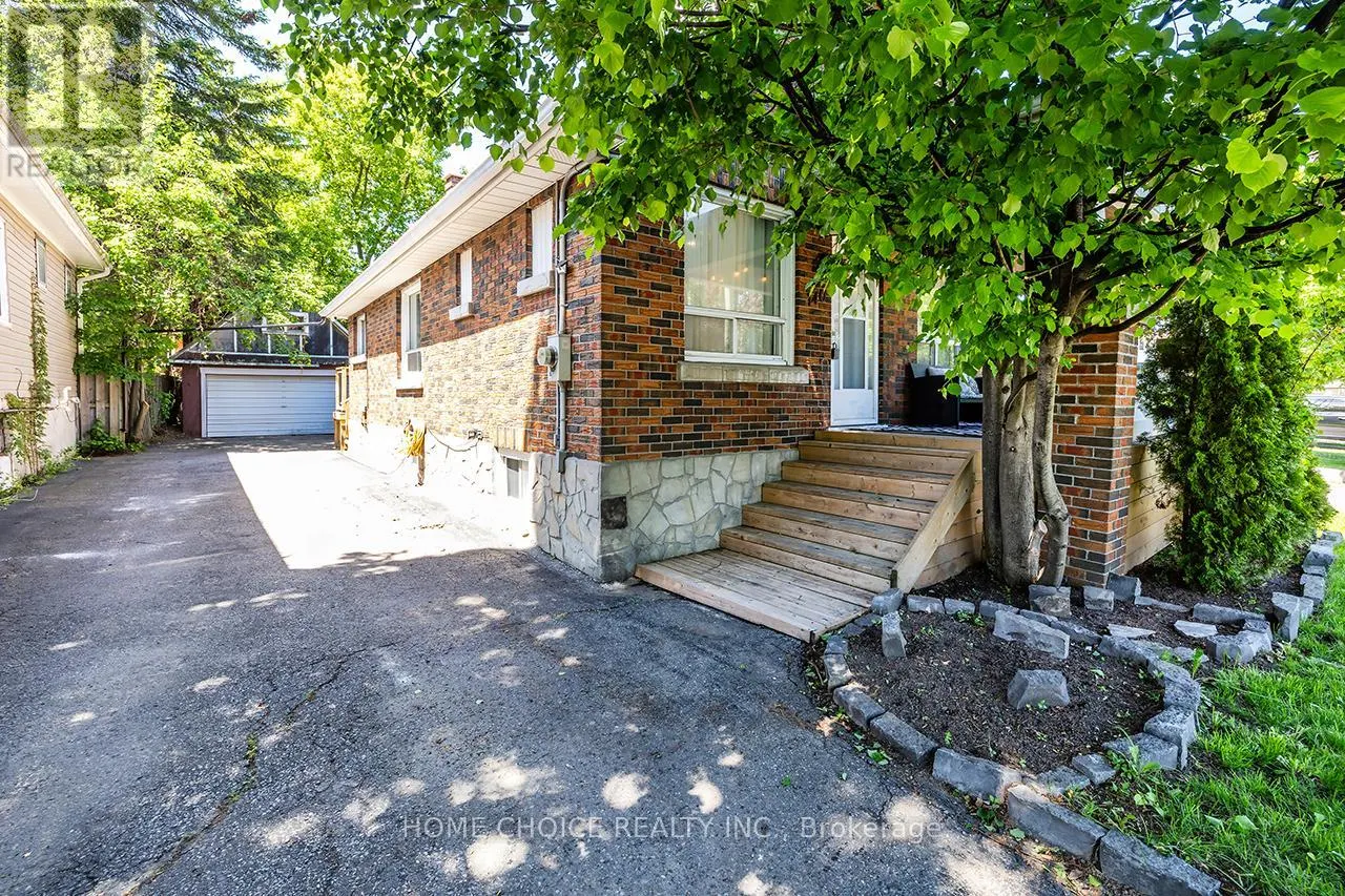 140 GLADSTONE AVENUE