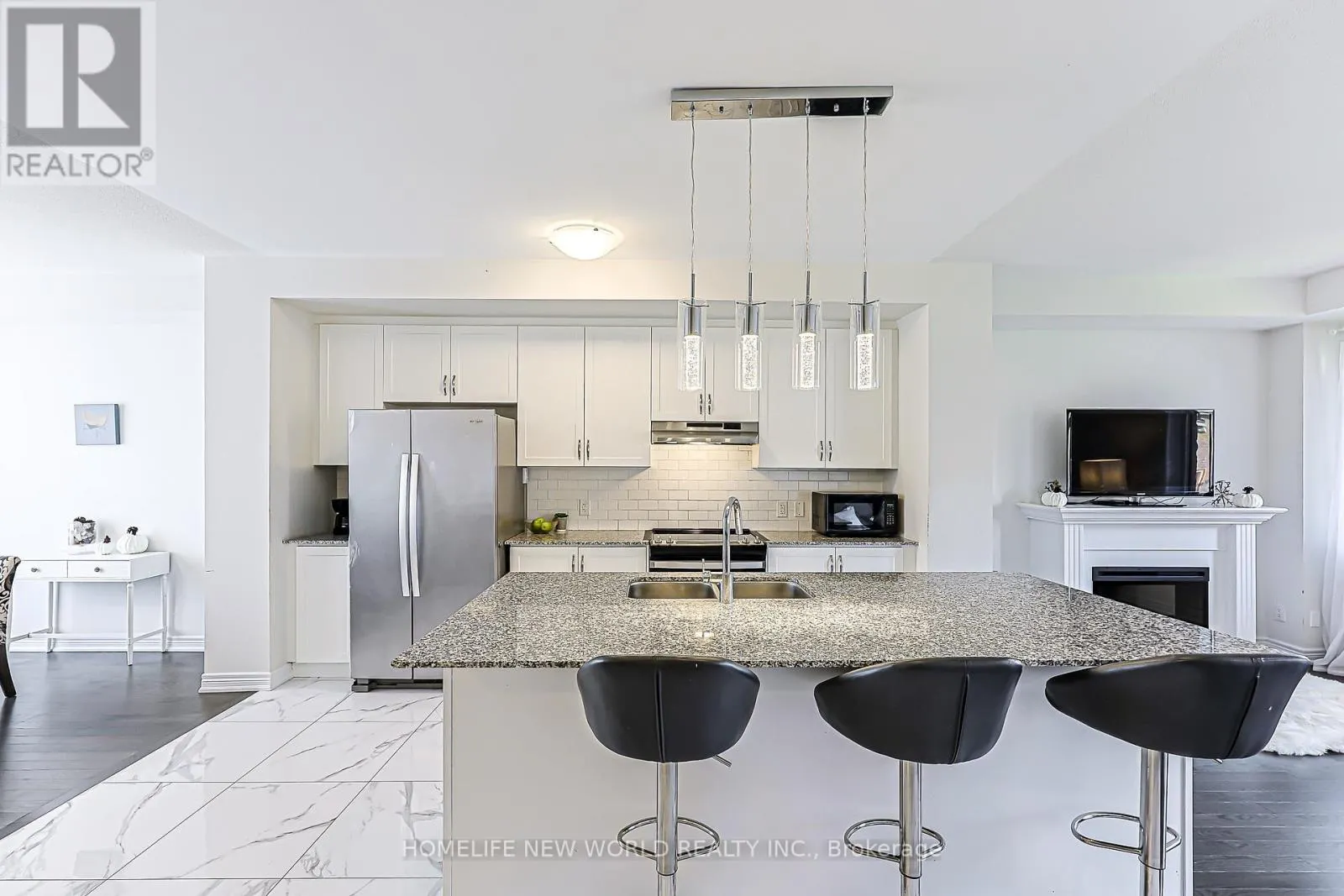 56 ELKINGTON CRESCENT