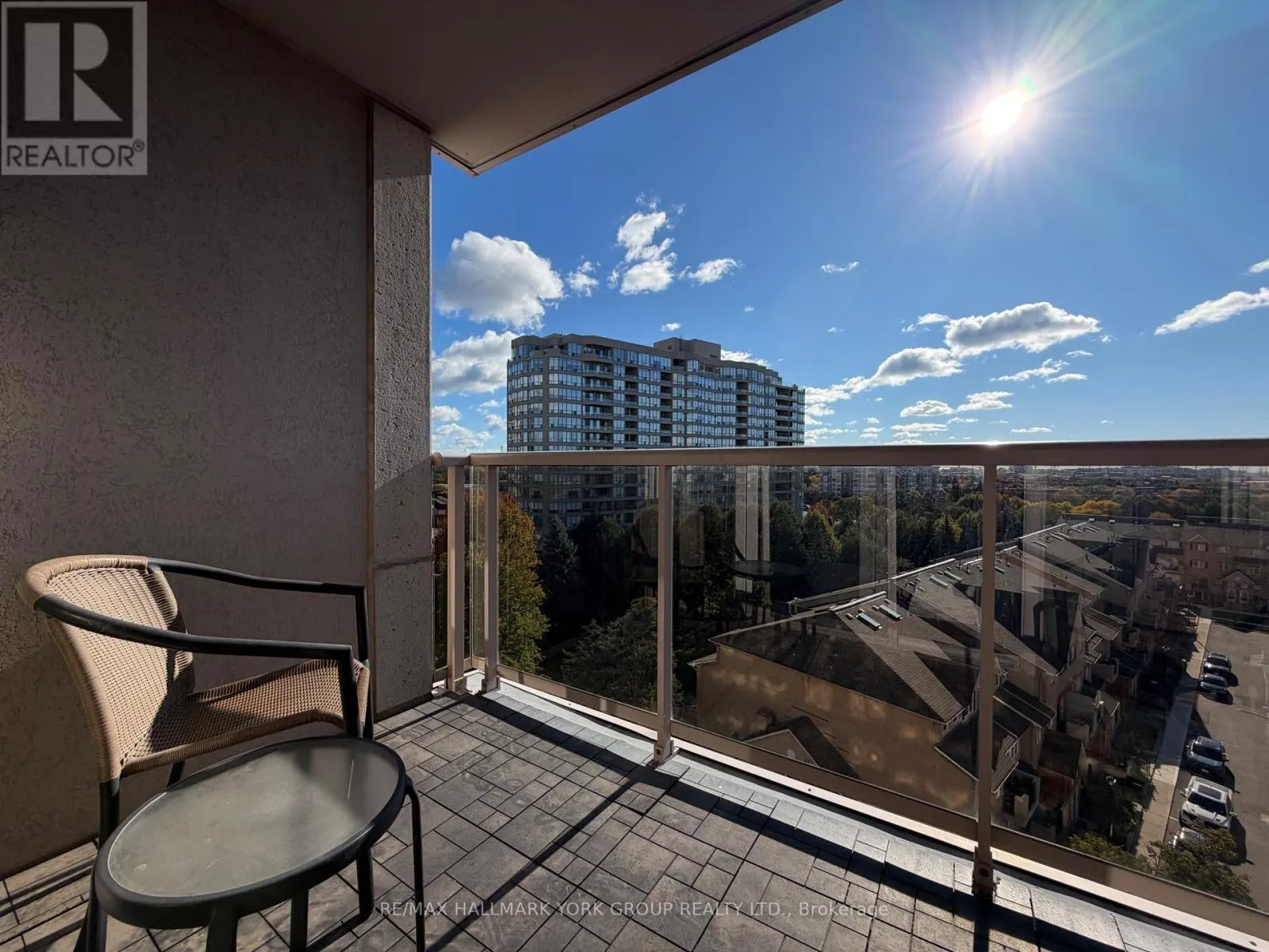 912 - 1200 THE ESPLANADE ROAD N