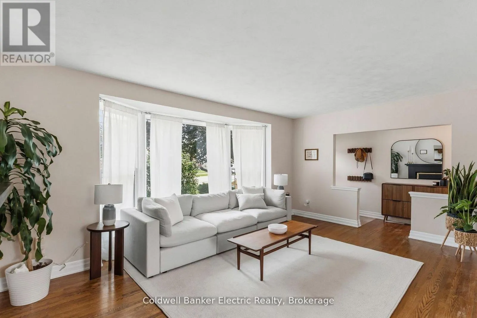 326 COCHRANE STREET