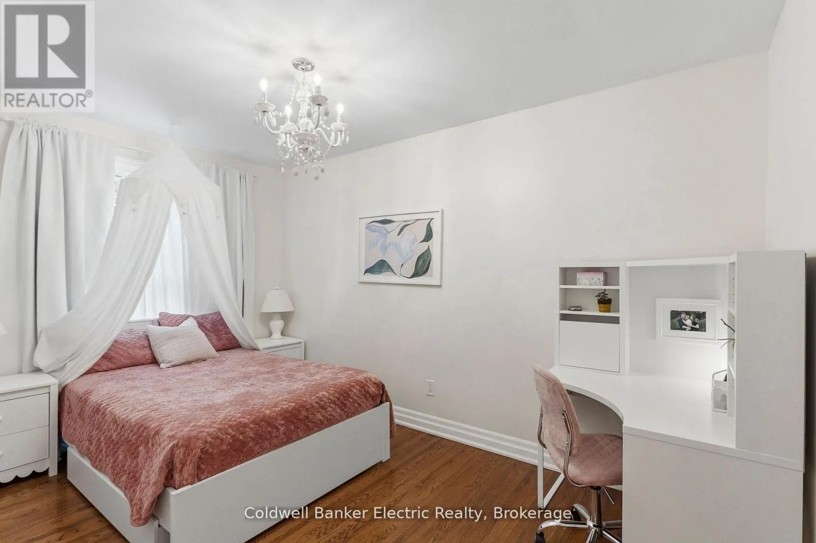326 COCHRANE STREET