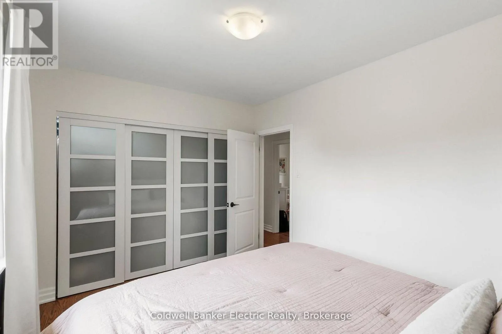 326 COCHRANE STREET