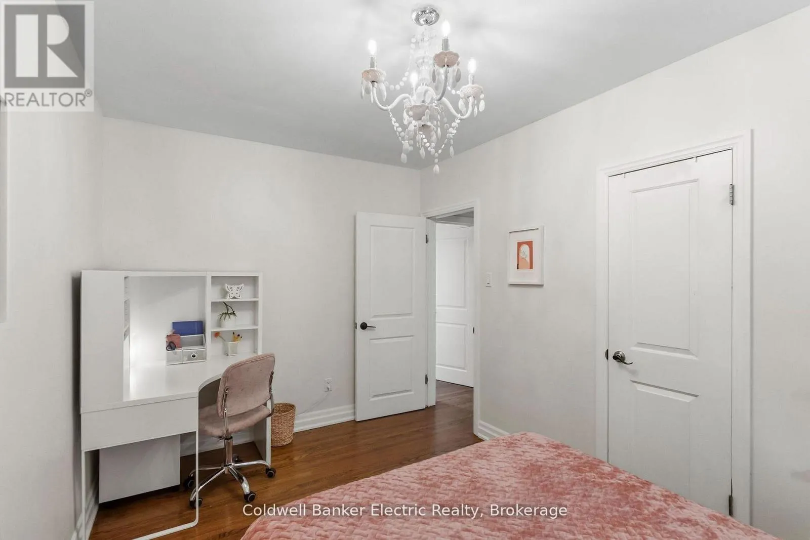 326 COCHRANE STREET