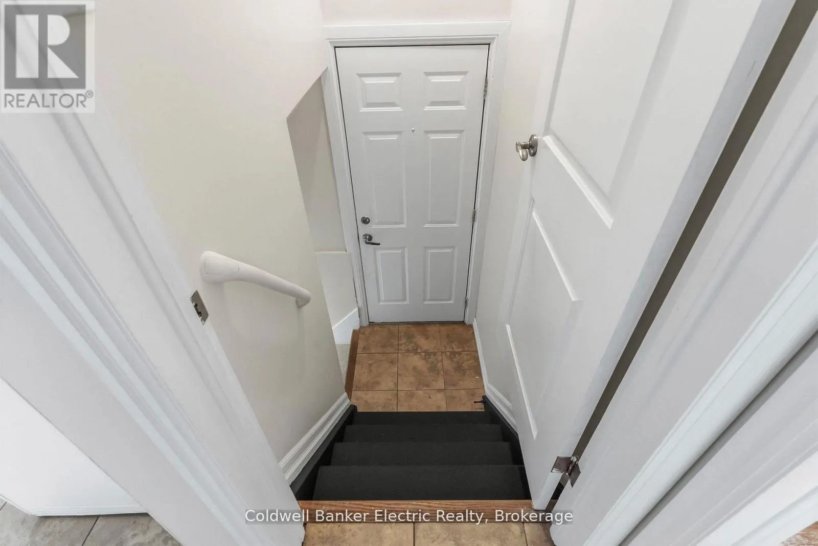 326 COCHRANE STREET