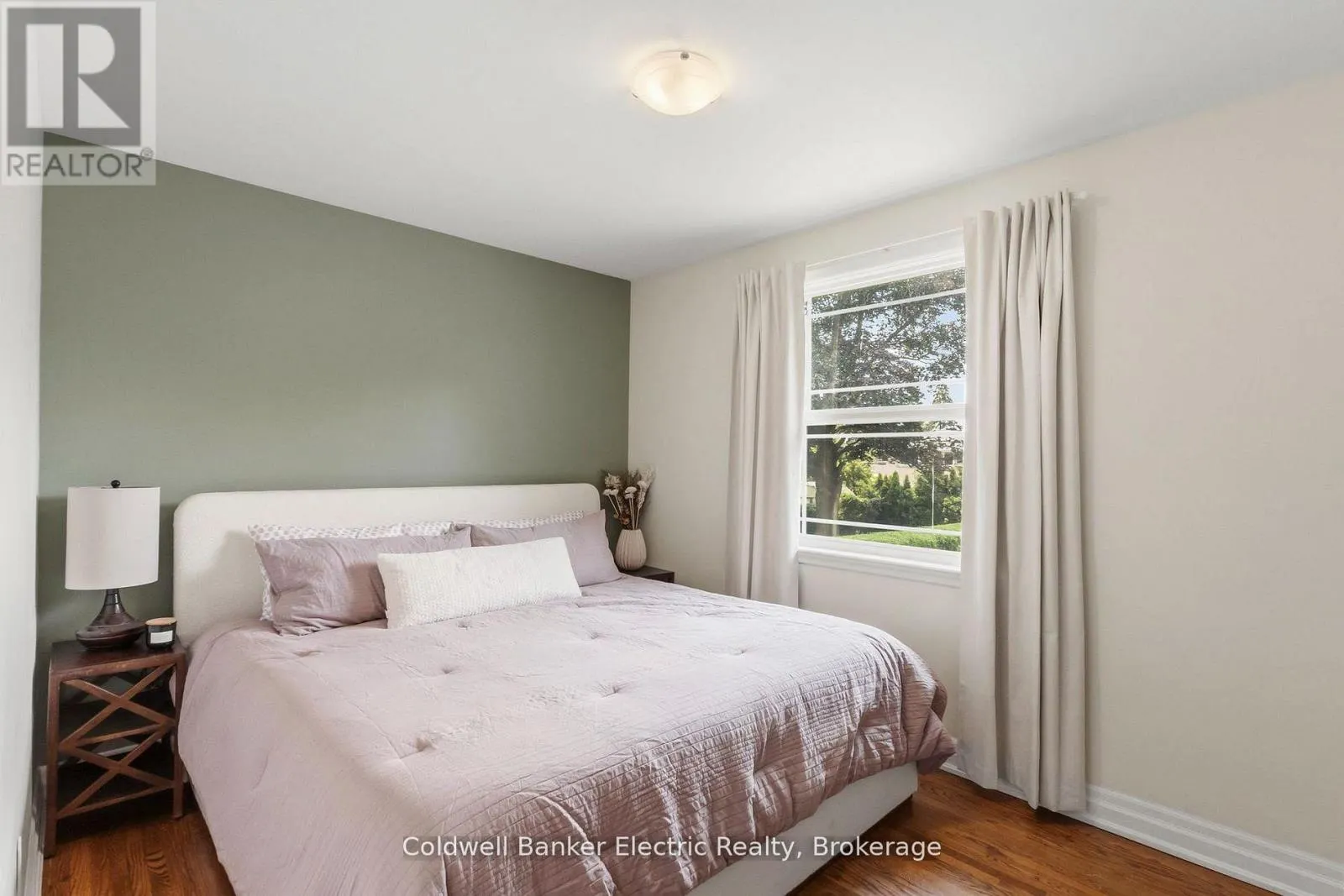 326 COCHRANE STREET