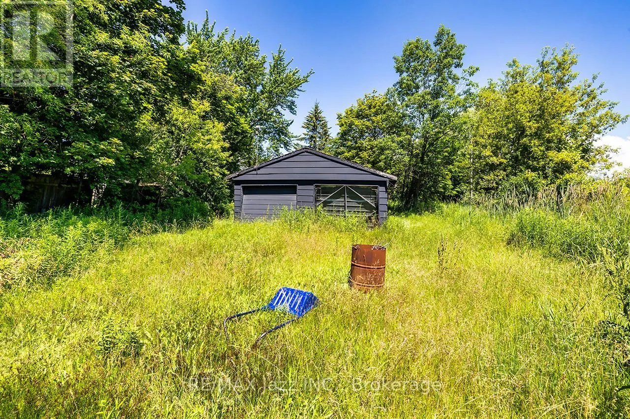 2216 HIGHWAY 2