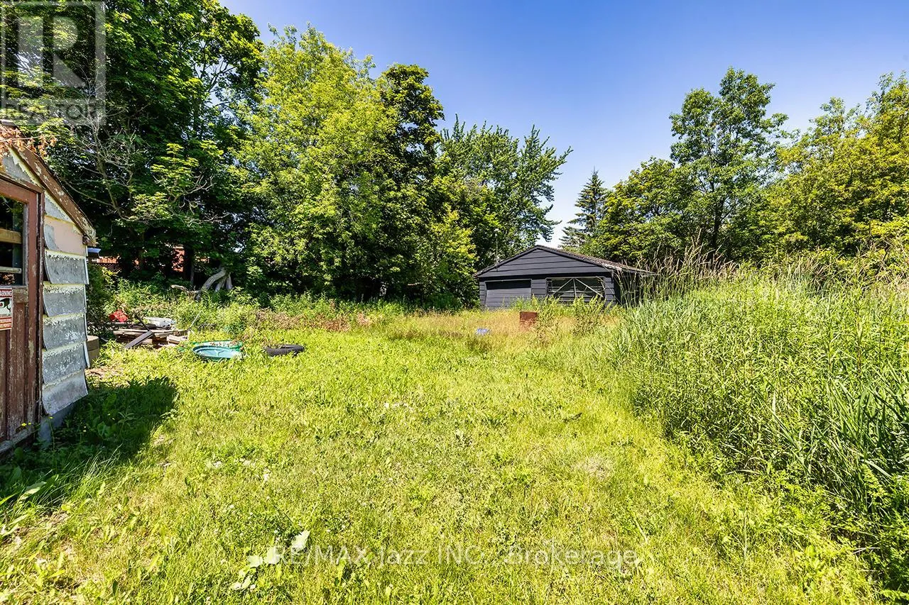 2216 HIGHWAY 2