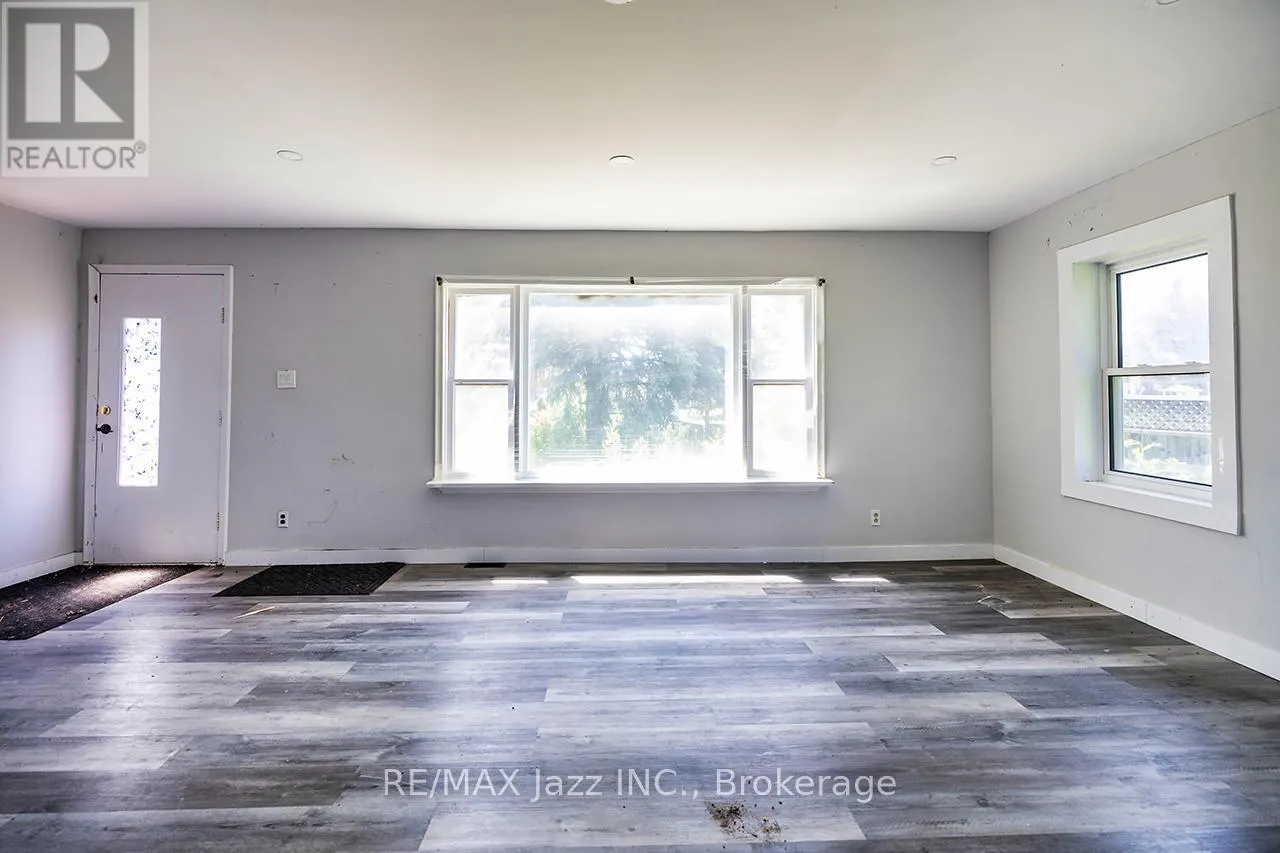 2216 HIGHWAY 2