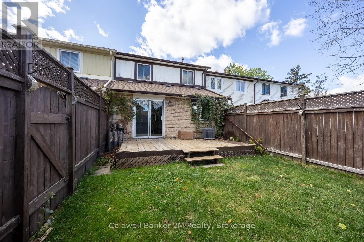 1161 TROWBRIDGE COURT