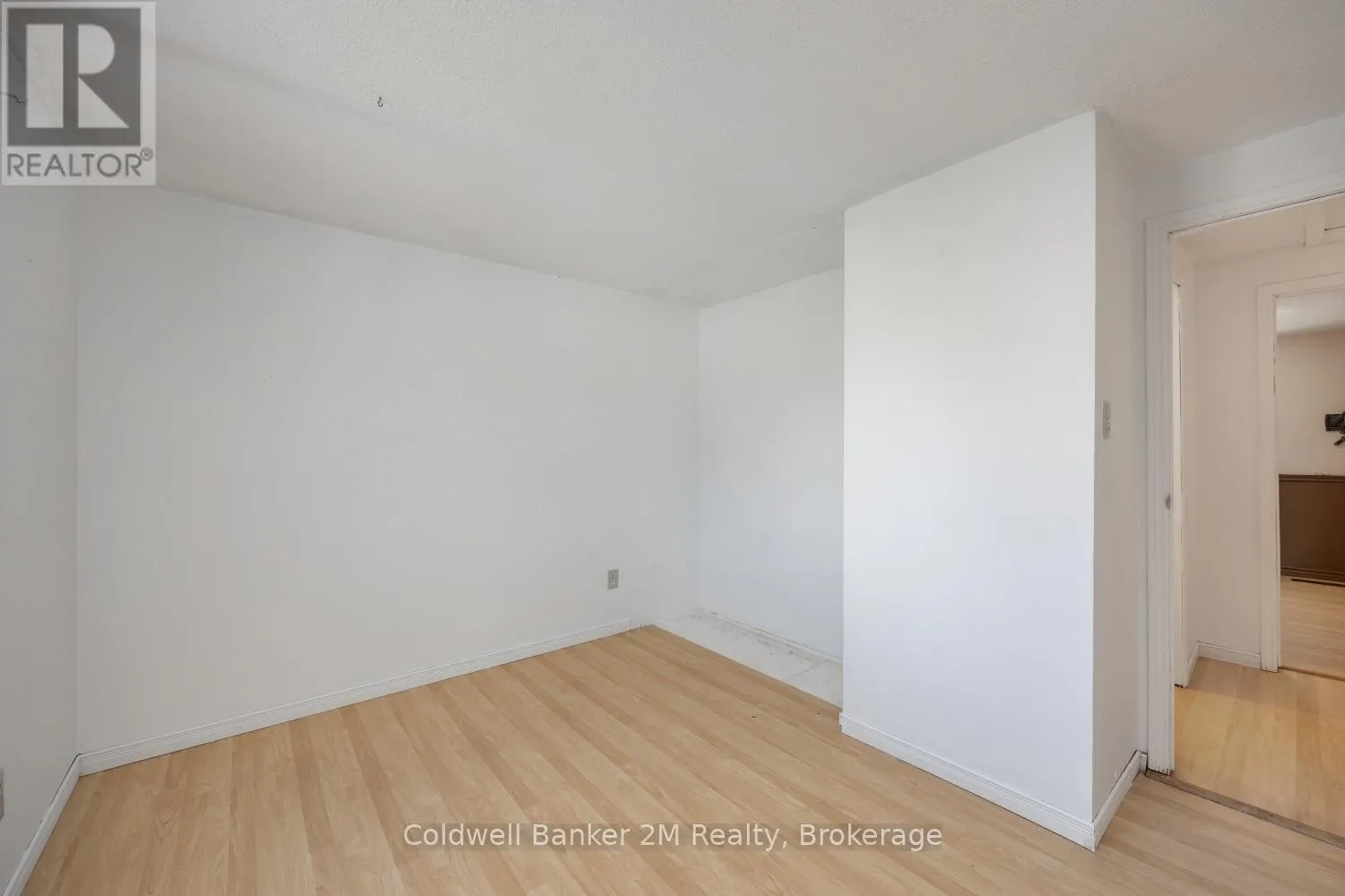 1161 TROWBRIDGE COURT