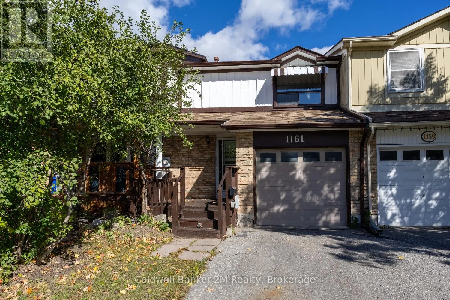 1161 TROWBRIDGE COURT