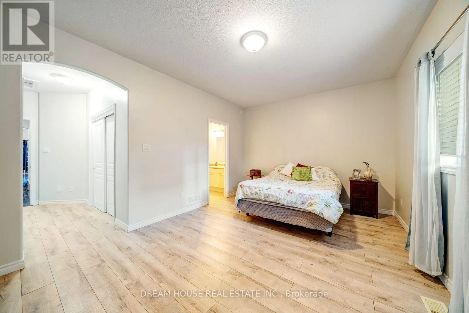 186 FENNING DRIVE