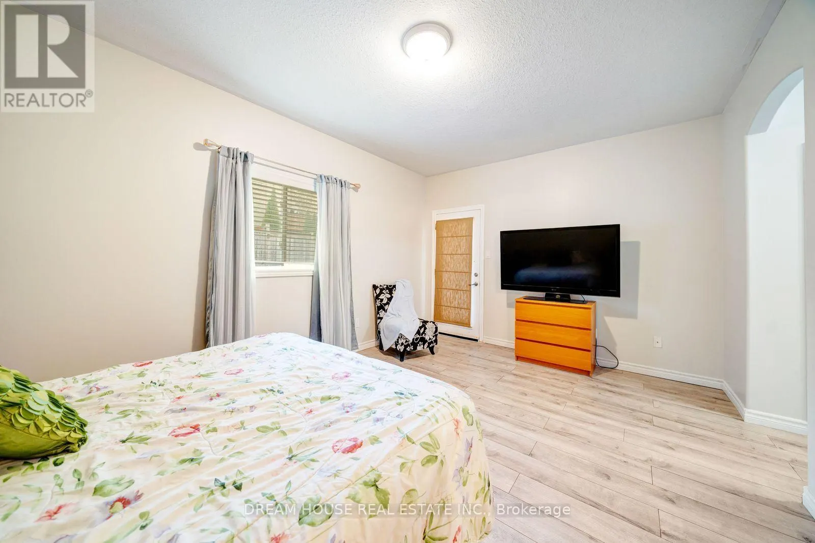 186 FENNING DRIVE