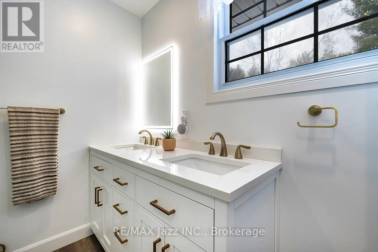 10049 OLD SCUGOG ROAD