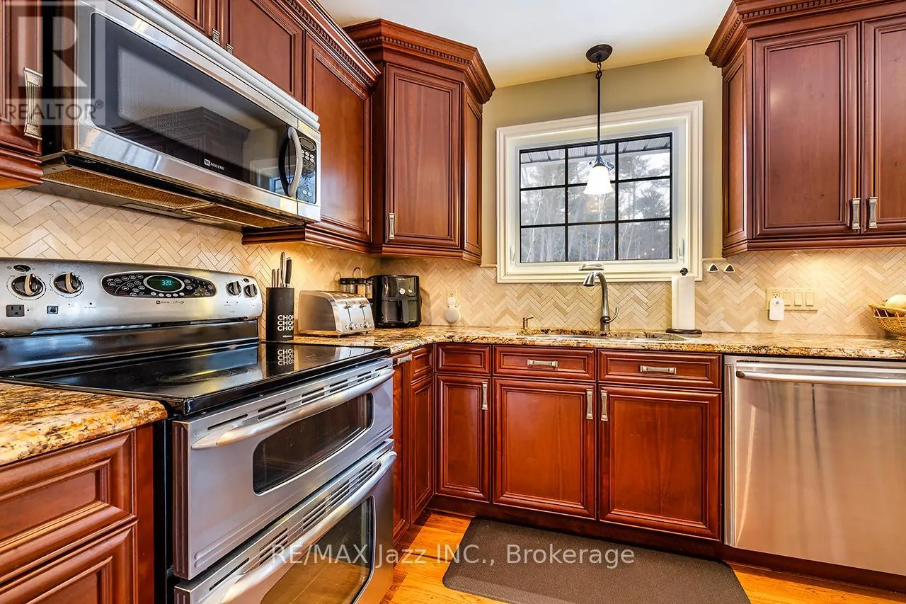 10049 OLD SCUGOG ROAD