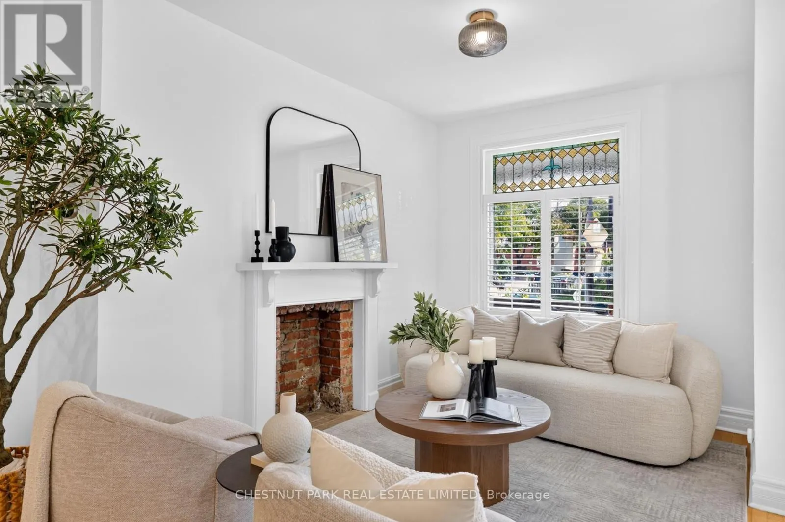 86 CAMBRIDGE AVENUE