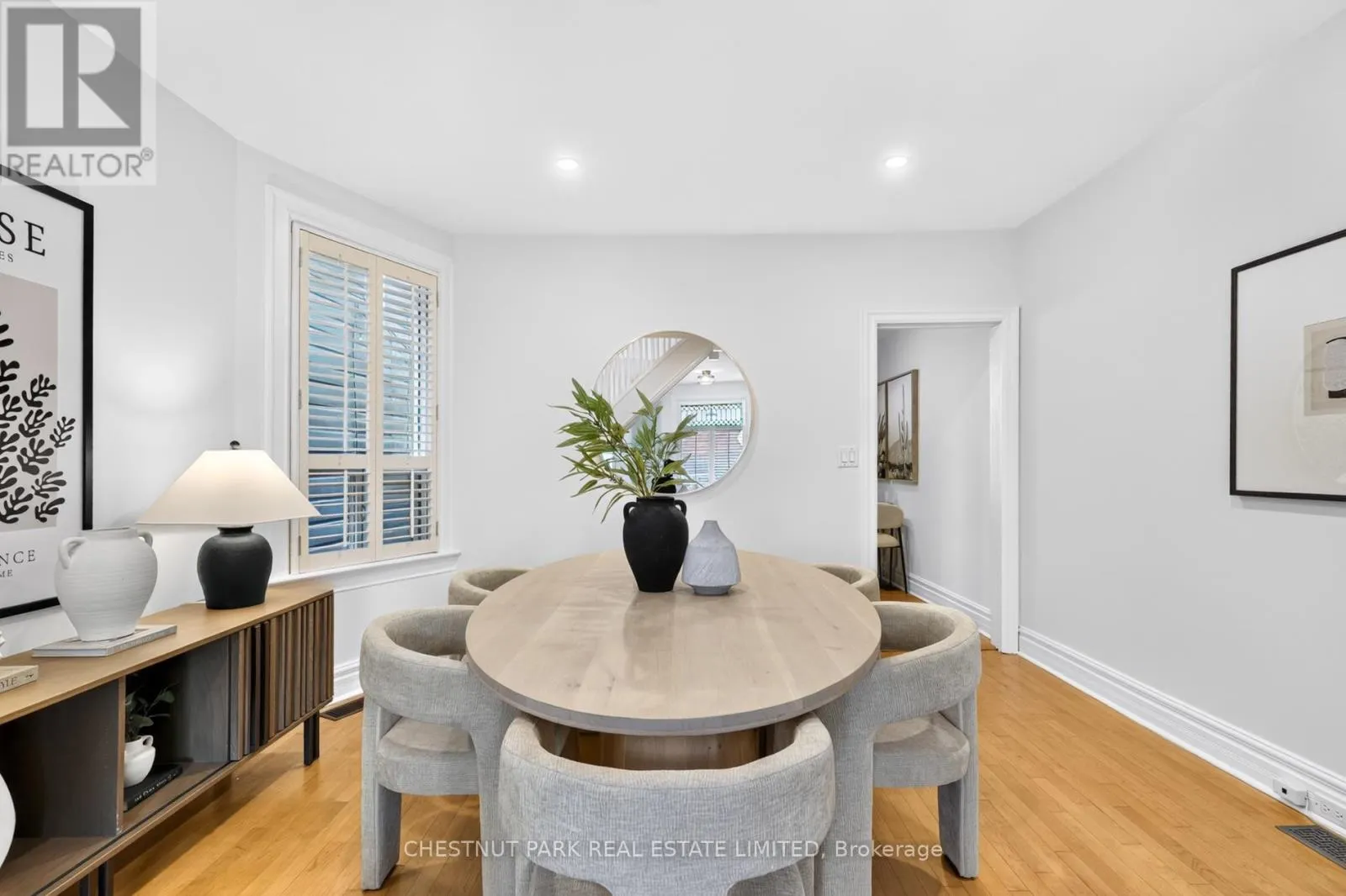 86 CAMBRIDGE AVENUE