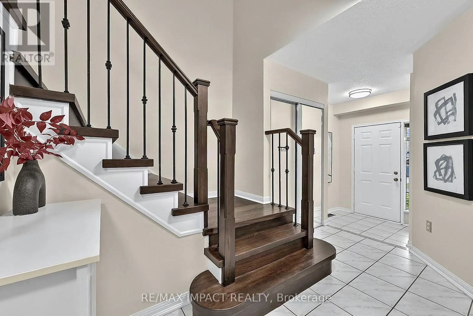 17 HOLMAN COURT