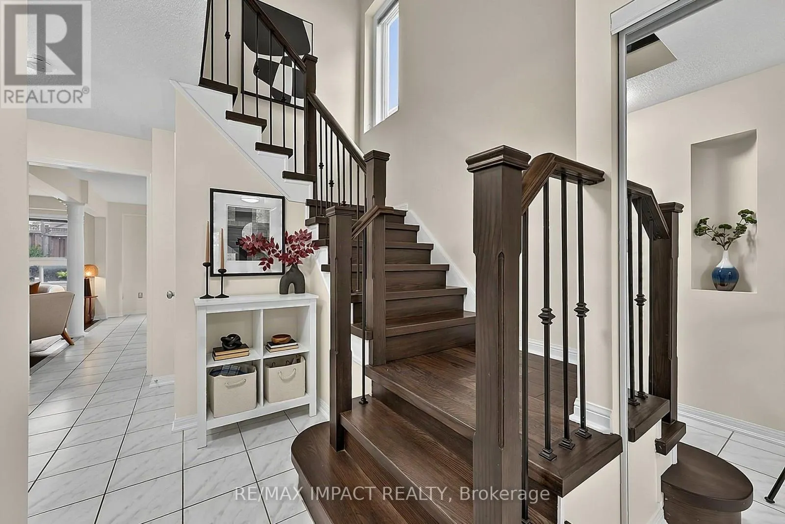17 HOLMAN COURT