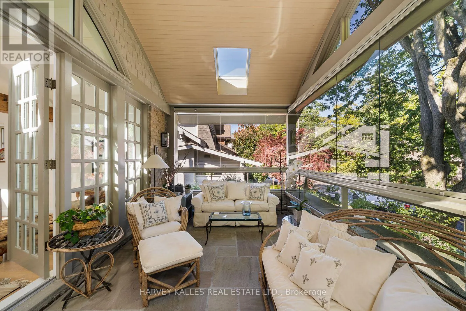 4 NEVILLE PARK BOULEVARD