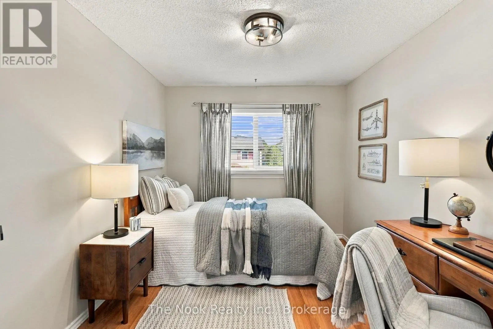 49 - 966 ADELAIDE AVENUE E #49