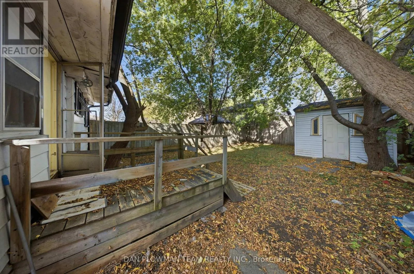 372 PINE AVENUE