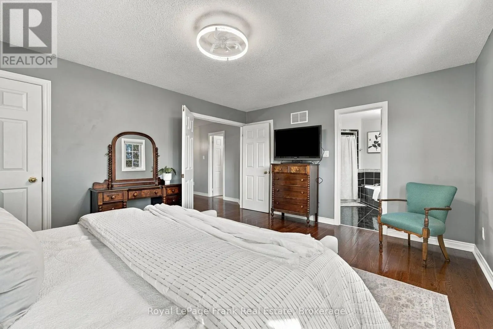 58 PARNELL CRESCENT