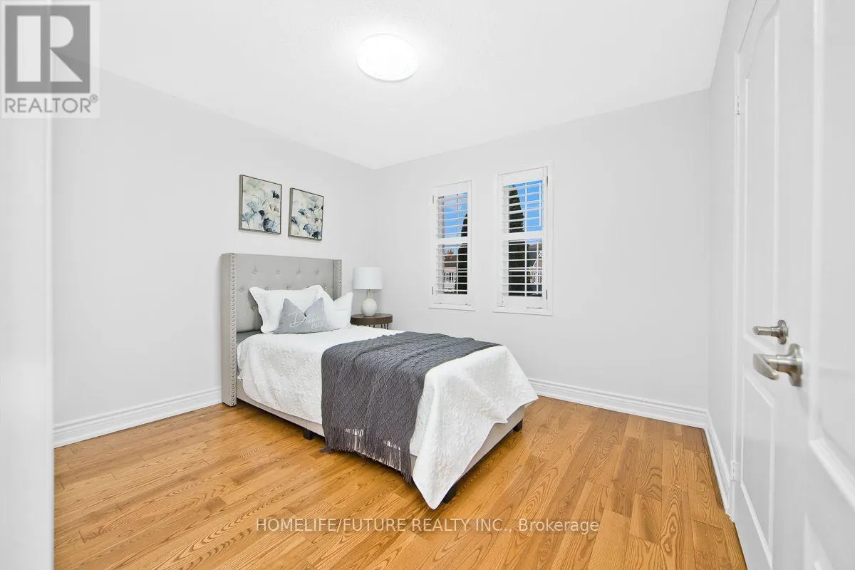 25 THACKERY DRIVE