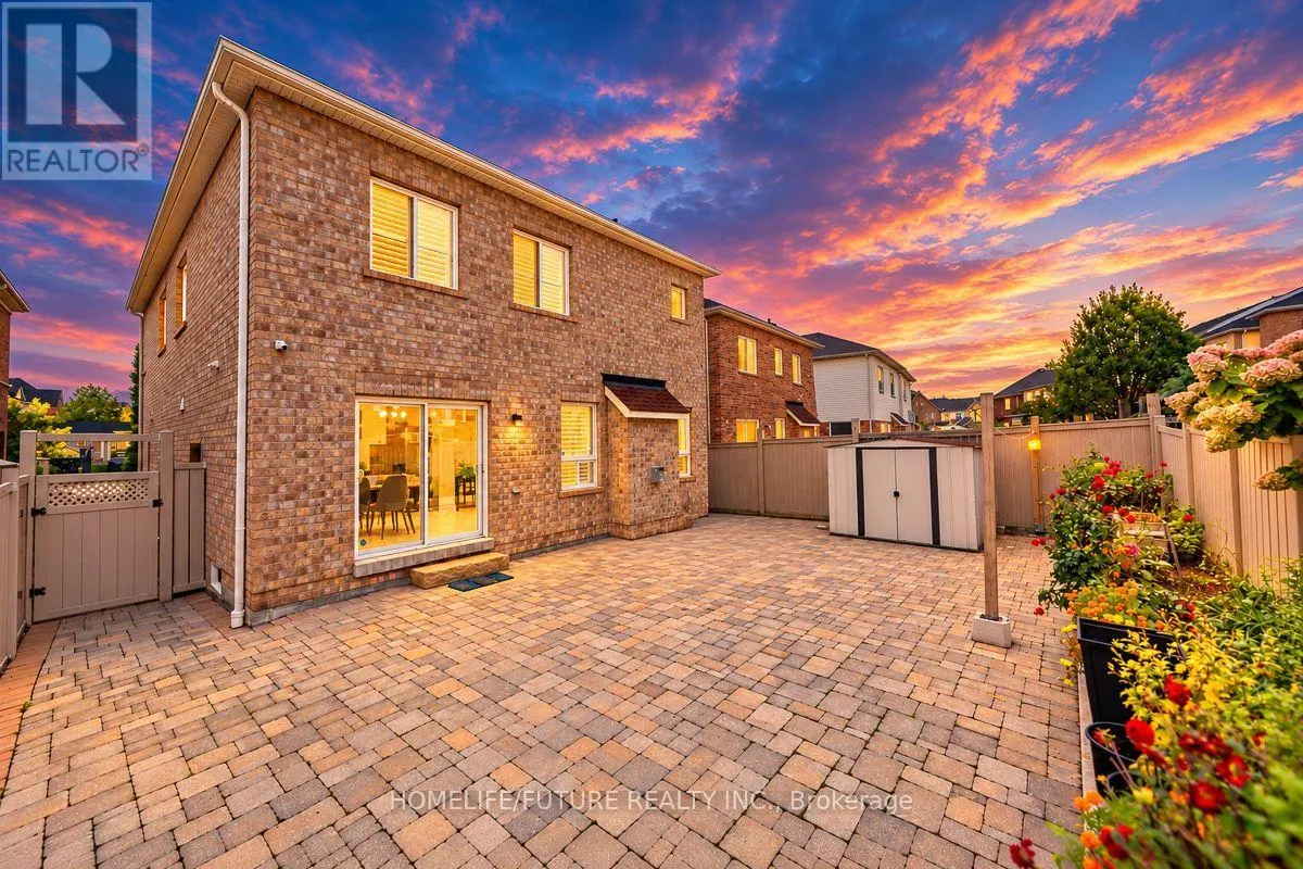 25 THACKERY DRIVE