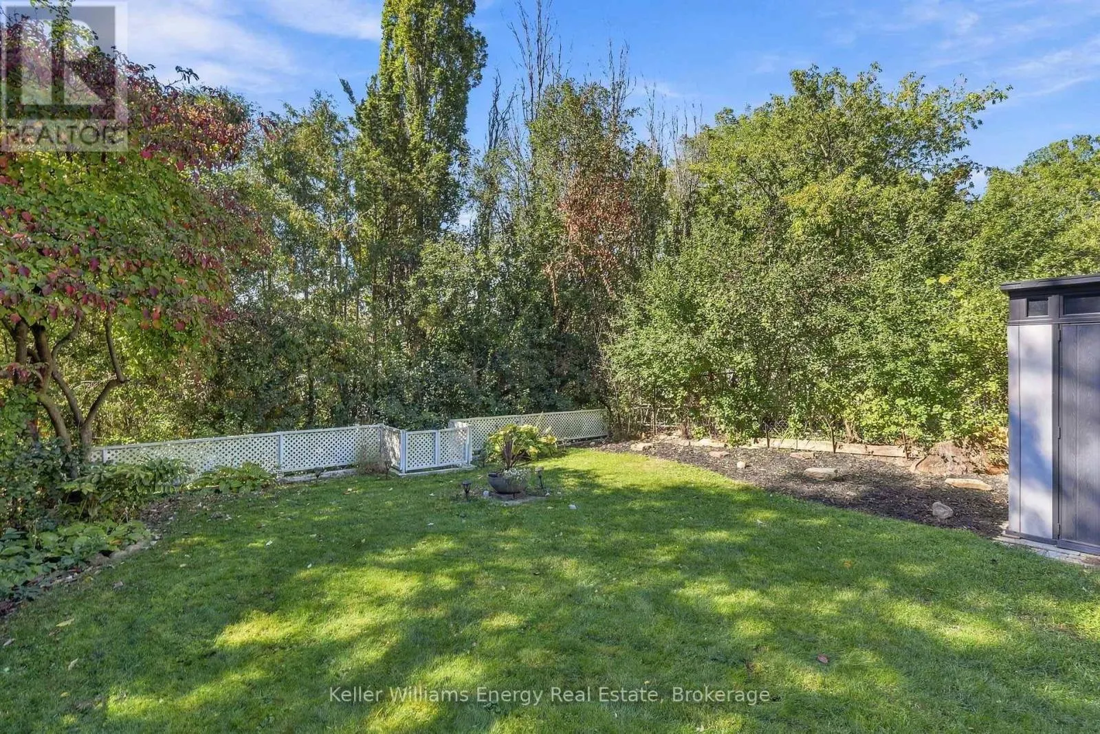 256 GROOMS AVENUE