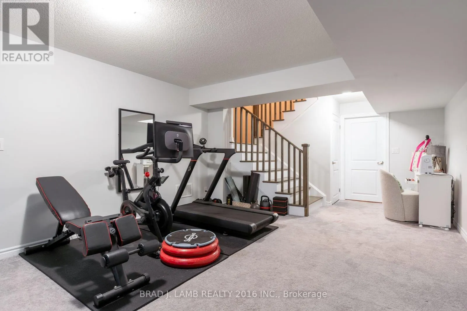 57 SUTCLIFFE DRIVE