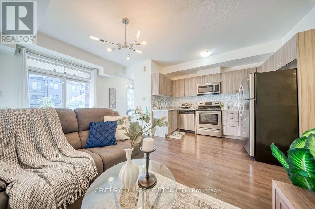 84 - 2604 WILLIAM JACKSON DRIVE