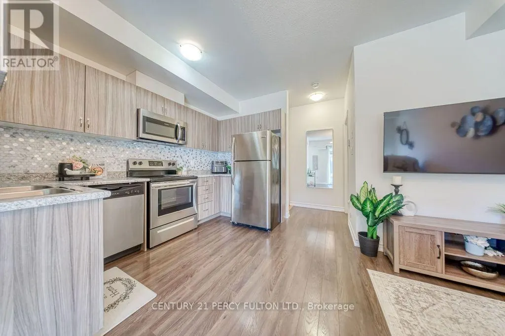 84 - 2604 WILLIAM JACKSON DRIVE