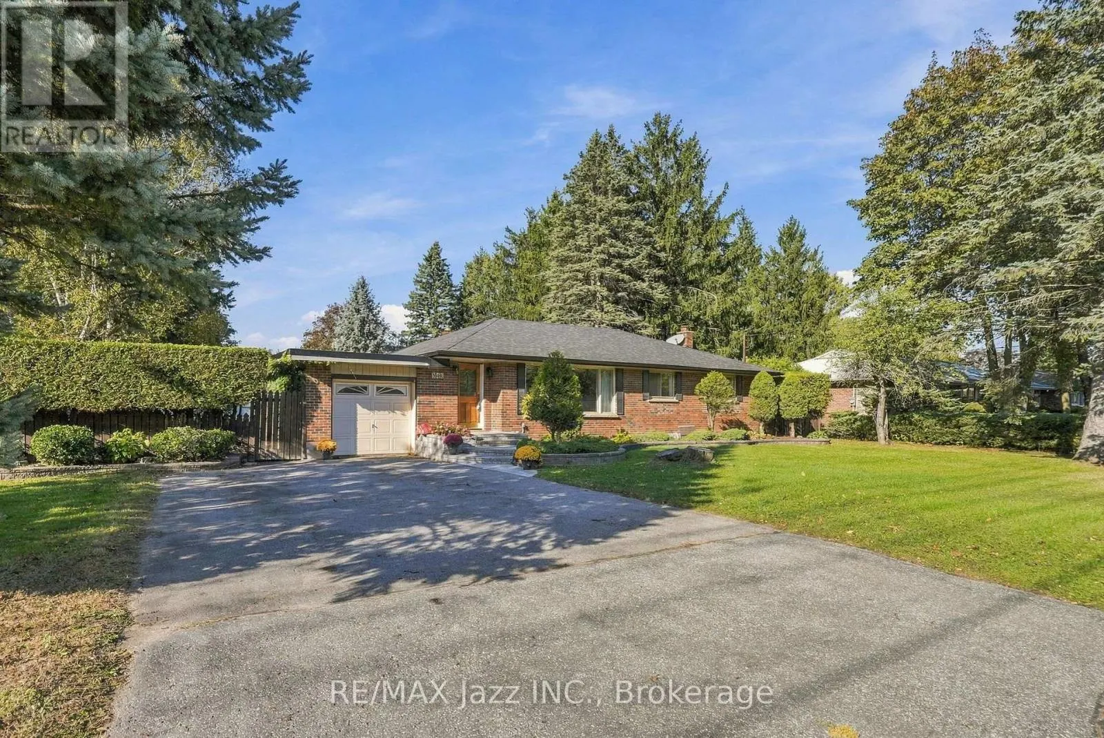 346 CONLIN ROAD E