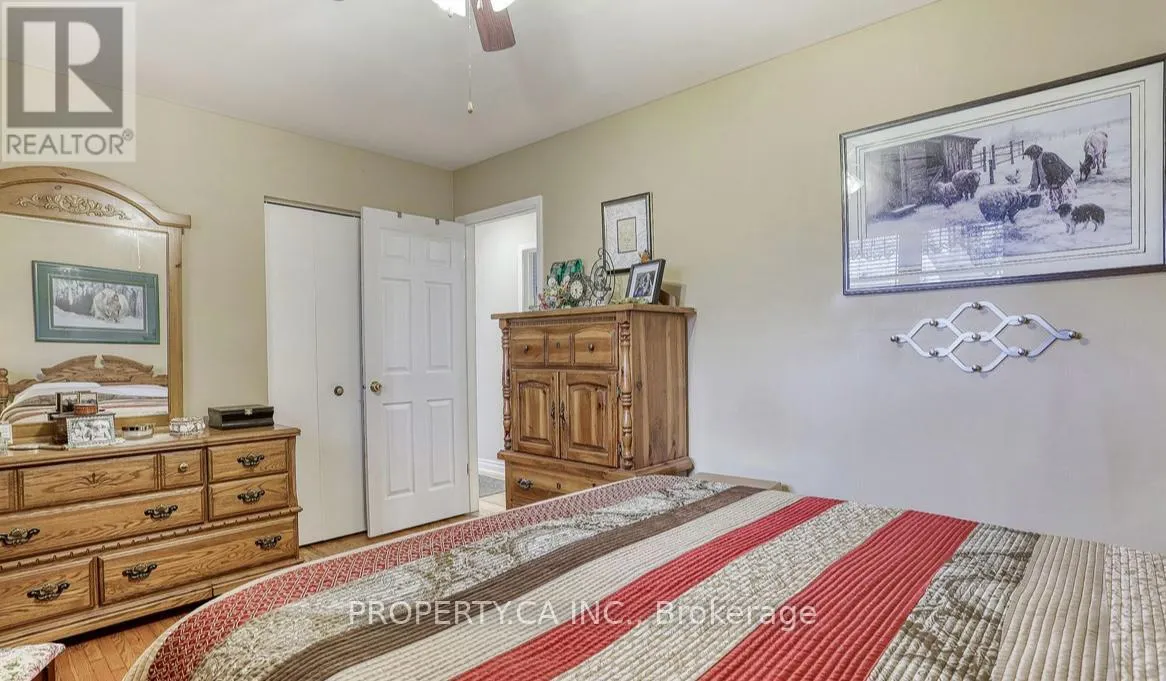 UPPER - 204 MASON DRIVE