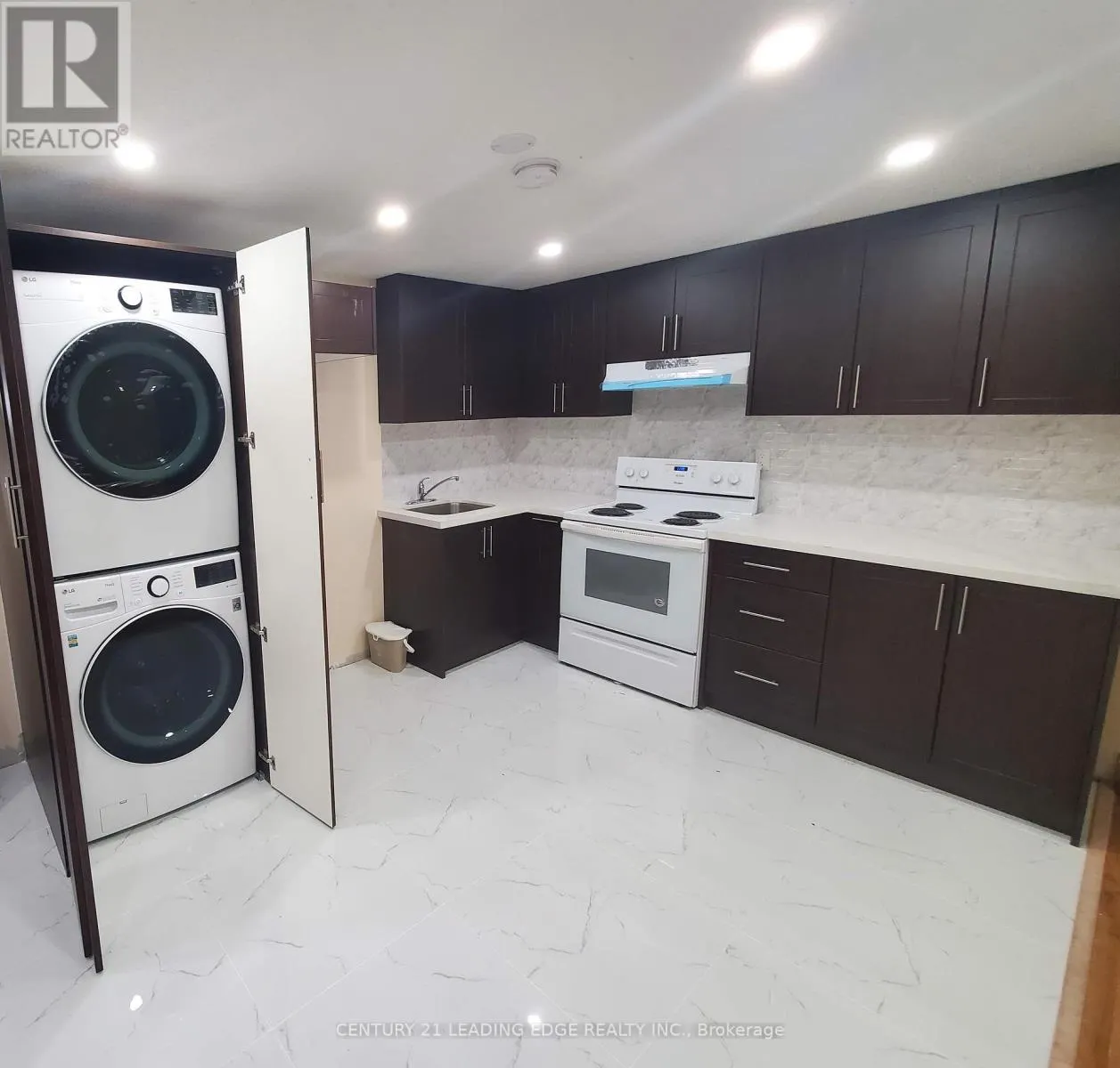 LOWER - 504 LIGHTFOOT PLACE