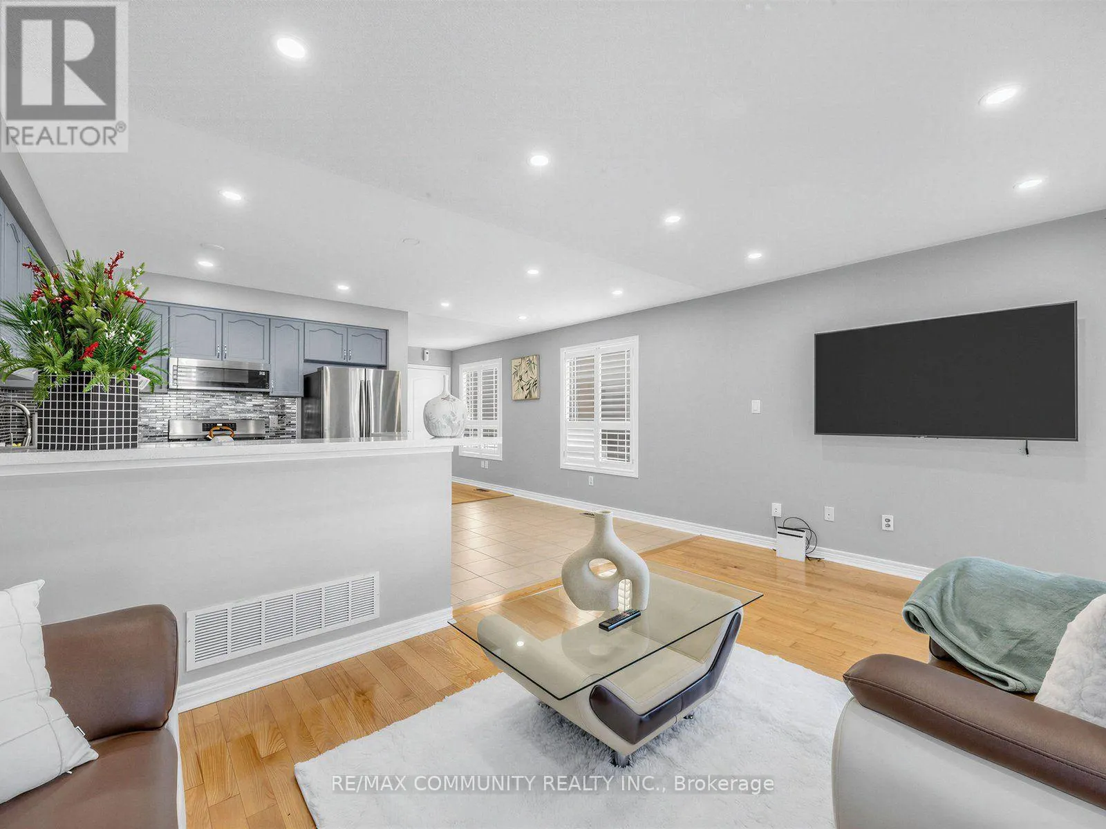 45 TOZER CRESCENT