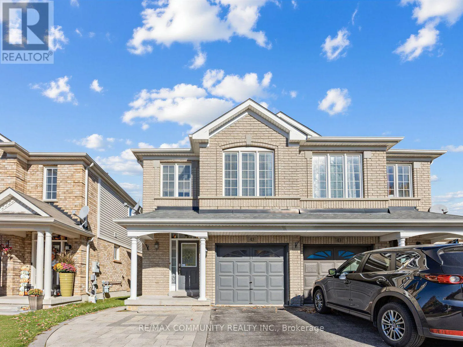 45 TOZER CRESCENT