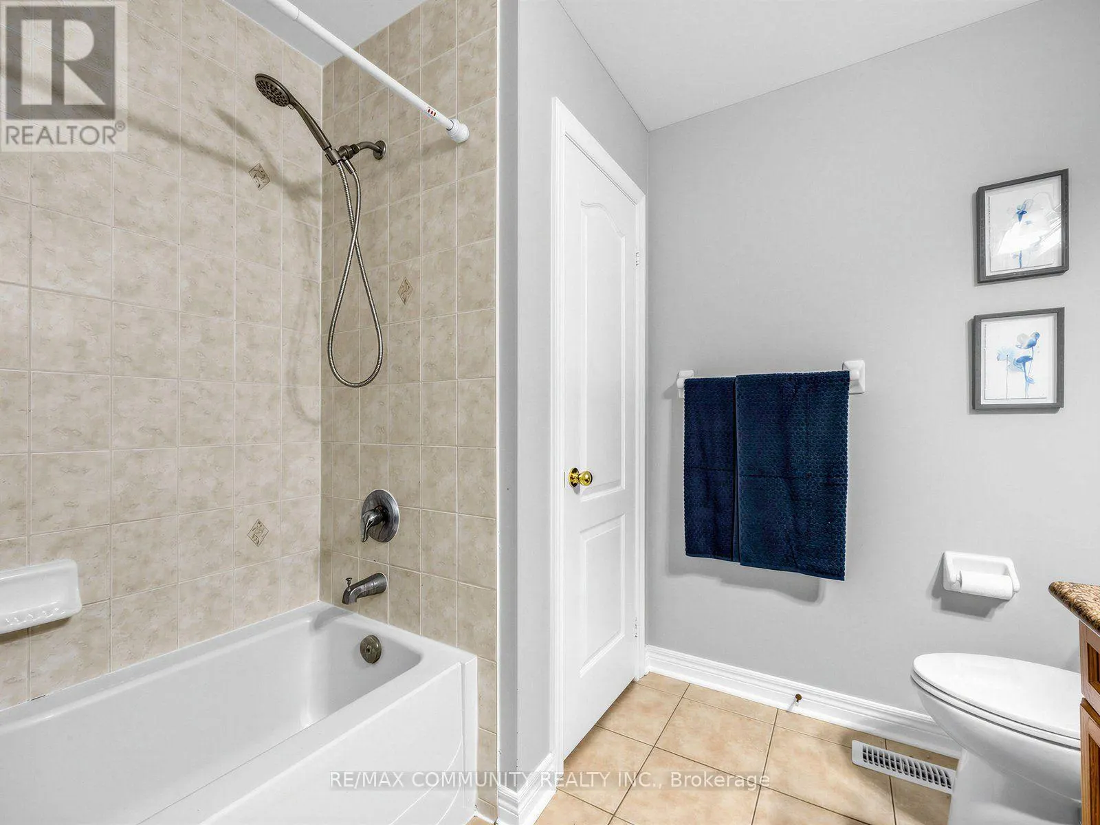 45 TOZER CRESCENT