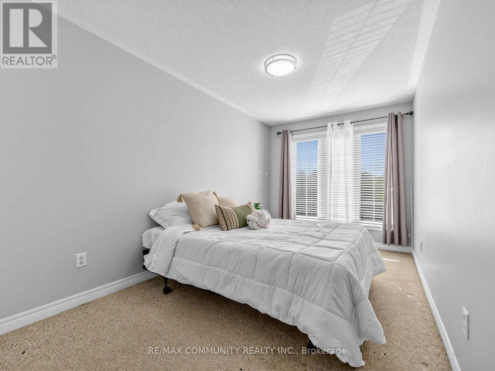 45 TOZER CRESCENT